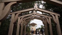 Selain sarana bermain, di Ghibli Park juga menawarkan berbagai macam aneka kuliner yang menggugah selera. Uniknya kuliner tersebut merupakan hidangan yang muncul dalam beberapa adegan film Studio Ghibli. (Getty Images/Tomohiro Ohsumi)