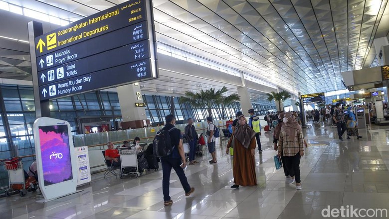 Pergerakan Penumpang Meningkat Signifikan di Tahun 2022 Berdasarkan data AP II pada periode Januari - September 2022, jumlah pergerakan penumpang di 20 bandara AP II secara kumulatif meningkat tajam.