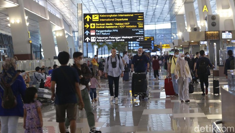 Pergerakan Penumpang Meningkat Signifikan di Tahun 2022 Berdasarkan data AP II pada periode Januari - September 2022, jumlah pergerakan penumpang di 20 bandara AP II secara kumulatif meningkat tajam.