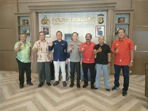 Dirut Operasional PT LIB Bantah Temui Polres Malang soal Arema Vs Persebaya