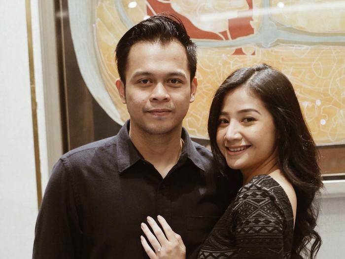 Rio Alief NOAH dan Clerence Chyntia Audry