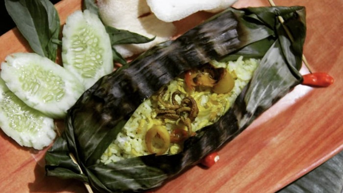Sedap Mantap! 5 Nasi Bakar yang Punya Isian Komplet