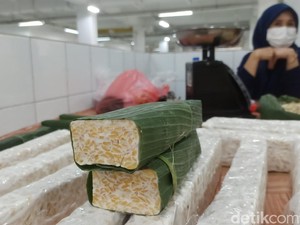 Ukuran Tahu dan Tempe di Kota Sukabumi Makin Ciut