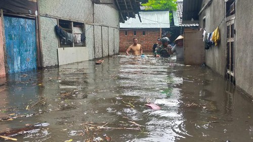 Banjir terjang Kampung Jawa, Kecamatan Praya, Lombok Tengah, NTB, Selasa (18/10/2022) kemarin.