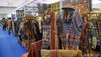 Menteri Perdagangan Zulkifli Hasan menargetkan transaksi dalam pameran internasional Trade Expo Indonesia (TEI) ke-37 sebesar US$ 10 miliar.