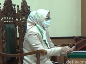 Jabar Hari Ini: Dedi Mulyadi yang Tak Hadiri Lagi Sidang Gugatan Cerai