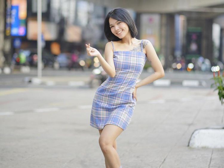 Potret Pedangdut Devana Labaica Pemilik Tato Bunga yang Jadi Sorotan