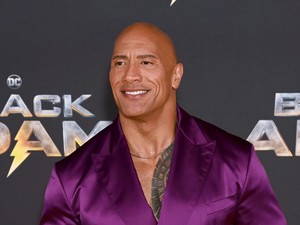 Diolok-olok Netizen, Patung Lilin The Rock kok Mirip Vin Diesel?