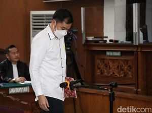 AKBP Arif Nunduk Terus, Ferdy Sambo: Kenapa Nggak Berani Tatap Saya?