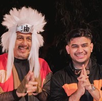 Selain temanya unik, pesta ulang tahun Fadil Jaidi juga diperbincangkan karena seluruh keluarga ikut cosplay jadi anime.Foto: Instagram Fadil Jaidi