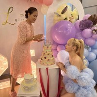 Tahun ini, ibu Lisa BLACKPINK secara khusus menyiapkan pesta ulang tahun untuk putrinya yang pulang ke Thailand. Foto: dok. Instagram @chitthipbruschweiler.