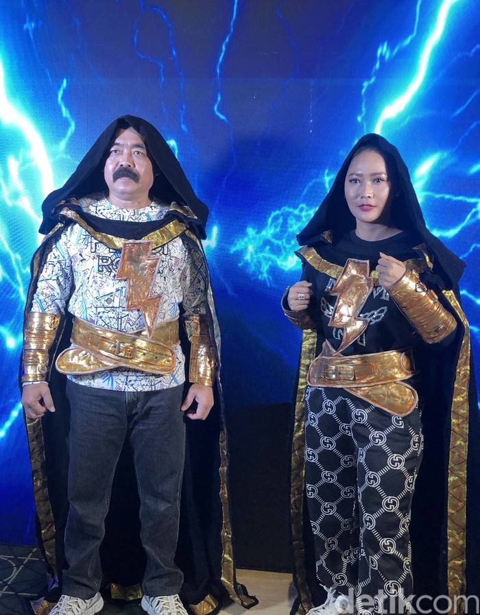 Inul dan Mas Adam saat ditemui di press screening Black Adam di Gandaria.