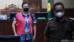 Jaksa Belum Siap, Sidang Tuntutan Benny Tjokro Ditunda