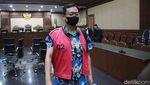 Jaksa Belum Siap, Sidang Tuntutan Benny Tjokro Ditunda