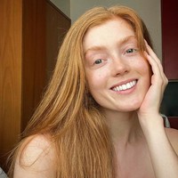 Aku pernah dipanggil Carrot Top. Caraku menanganinya adalah dengan menyimpannya sendiri. Aku mencoba untuk tidak bereaksi karena aku sudah cukup dewasa untuk tahu bahwa ada banyak anak yang tidak bermaksud jahat,Foto: Instagram Jessica Gagen