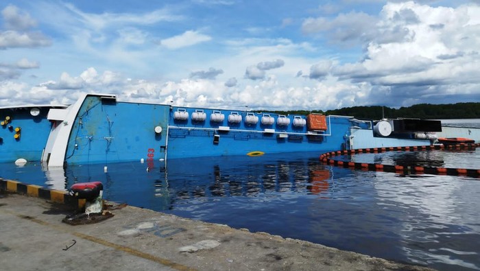 Kapal KM Satya Kencana III tenggelam di Kalteng