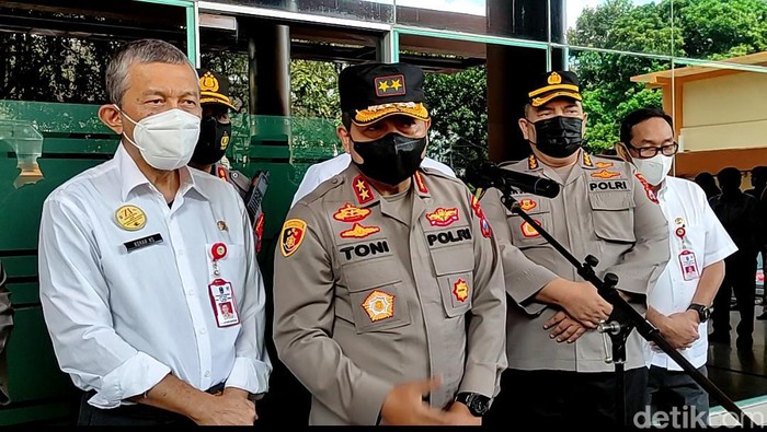 Kapolda Jatim Irjen Toni Harmanto