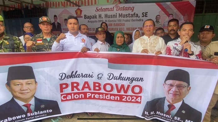 Sekelompok warga di Medan mendeklarasikan Prabowo Subianto sebagai capres pada 2024 mendatang. (Foto: Istimewa)