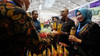 Hal ini disampaikan Mendag Zulkifli Hasan saat melakukan kunjungan ke Pameran Pangan Nusa di gelaran Trade Expo Indonesia 2022 pada hari ini, Rabu (19/10) di Indonesia Convention Exhibition (ICE) Bumi Serpong Damai (BSD), Tangerang, Banten.