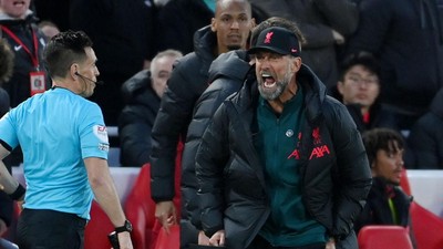 Momen Klopp Marah-marah ke Hakim Garis, Kini Terancam Sanksi