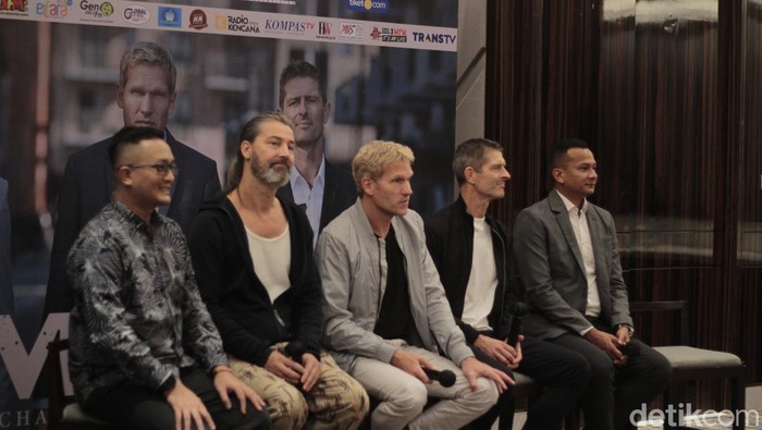 Michael Learns to Rock (MLTR) akan konser di Surabaya pada Rabu (19/10/2022). Kehadiran band pop rock asal Denmark ini akan menjadi obat rindu bagi fans di Kota Pahlawan.