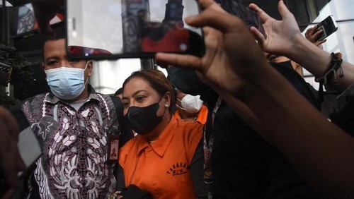 Eks Bupati Tabanan Ni Putu Eka Wiryastuti