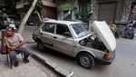 Kreatif, Guru di Mesir Ubah Mobil Bekas Jadi Kendaraan Listrik