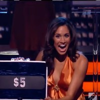 “Saya akhirnya berhenti dari acara itu. Karena saya jauh lebih dari hanya jadi objek di atas panggung. Saya tidak suka merasa dipaksa untuk tampil seperti itu, dan itulah yang saya rasakan kala itu. Menjadi tipikal wanita yang disebut ‘bimbo’,” tuturnya dalam episode Podcast terbaru Archetype, seperti dilansir Pagesix. Foto: Tangkapan Layar YouTube