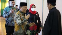 Dirjen Bimas Islam Kemenag sekaligus Ketua Umum Penyelenggara MTQ Nasional Prof. Dr. Phil. H Kamaruddin Amin, juga sempat meninjau kinerja Majelis Hakim yang juri ajang tersebut.