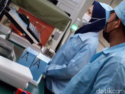 Intip Proses Pembuatan Oppo A77s Made in Tangerang