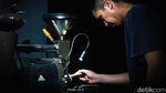 Pecinta Kopi, Yuk Intip Proses Penyangraian Biji Kopi