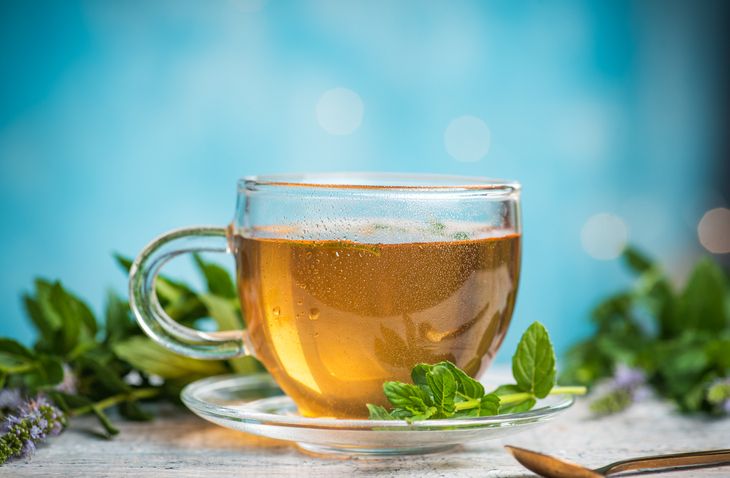 Pengganti Sirup Obat Batuk! 7 Minuman Alami Ini Ampuh Redakan Batuk