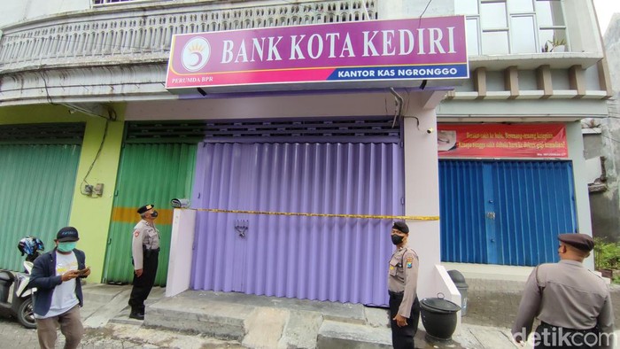 perampokan bp kota kediri