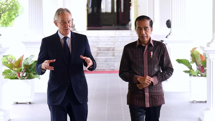 Siapa Tony Blair yang Diminta Jokowi Promosikan IKN?