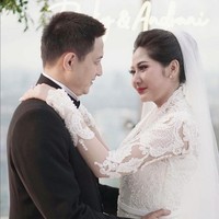 Ricky Subagja diketahui menikah dengan Cica Andjani pada akhir 2021 lalu. Pernikahan digelar di The Westin Hotel Jakarta. Foto: Instagram/@rickysoebagdja