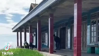 8 Foto Rumah Pedangdut Viral yang Kini Jadi Petani Desa, Luas Tapi Sederhana