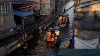 Menurut pejabat setempat, salah satu penyebab seringnya banjir di sana adalah menjamurnya tempat tinggal ilegal di sepanjang bantaran sungai terdekat. Masalah lain di kota tersebut adalah kurangnya solusi pengelolaan sampah yang memadai.