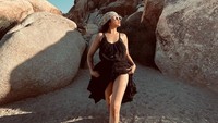 Penampilan Rahma Azhari yang masih jadi idola hingga kini. Foto: dok Instagram Razarita