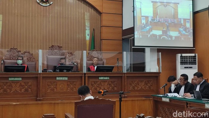 Sidang obstruction of justice AKP Irfan