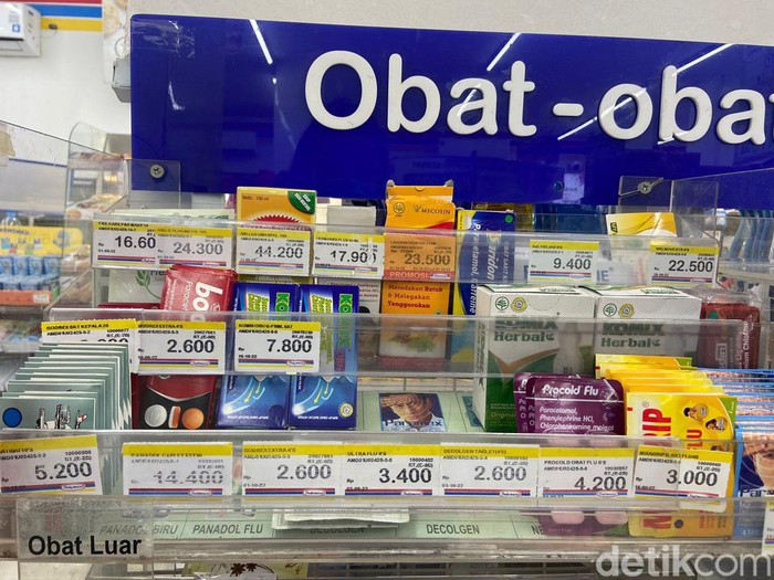 Sirup obat di minimarket