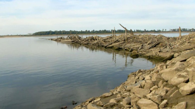 Sungai Mississippi mengering Sungai Mississippi mengering