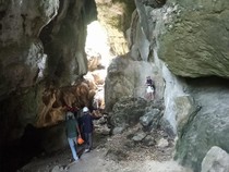 Goa Batu Cermin, Pesona Alam Unik nan Menakjubkan di Labuan Bajo