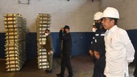 Jokowi menyebut bahwa pembangunan smelter tersebut menunjukkan keseriusan pemerintah dalam melakukan hilirisasi bahan tambang.