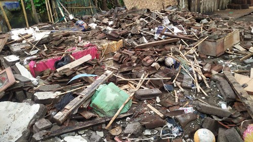 Salah satu rumah warga di Banjar Pebuahan, Desa Banyubiru, Jembrana yang rata dengan tanah usai diterjang banjir, Kamis (20/10/2022).