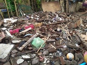 Cerita Warga Banyubiru Jembrana yang Rumahnya Lenyap Diterjang Banjir