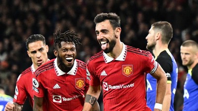 Ponten Trio-trio MU VS Tottenham: SAR Lumayan, FCB Menawan