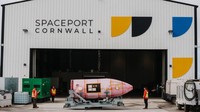 Armada itu melakukan penerbangan percobaan sebelum peluncuran ruang orbital pertama Inggris pada bulan depan. Dan Boeing 747 itu akan lepas landas dari Spaceport Cornwall, yang berbagi landasan pacu reguler dengan bandara sepanjang 1,7 mil.