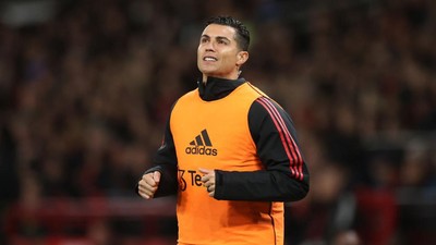Hukuman Sudah Selesai, Ronaldo Kembali Berlatih Bersama Skuad Utama MU