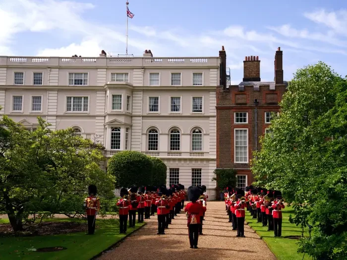 Deretan Istana Raja Charles III