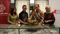 Program kolaborasi antara Great Eastern Life Indonesia dan Optik Melawai itu adalah kerja sama untuk memasarkan produk Asuransi GREAT Pro Solution melalui referensi yang dilakukan oleh Optik Melawai, perusahaan optikal terbesar di Indonesia yang sudah berdiri sejak 1981 dan kini memiliki 300 cabang yang ada di seluruh Indonesia.